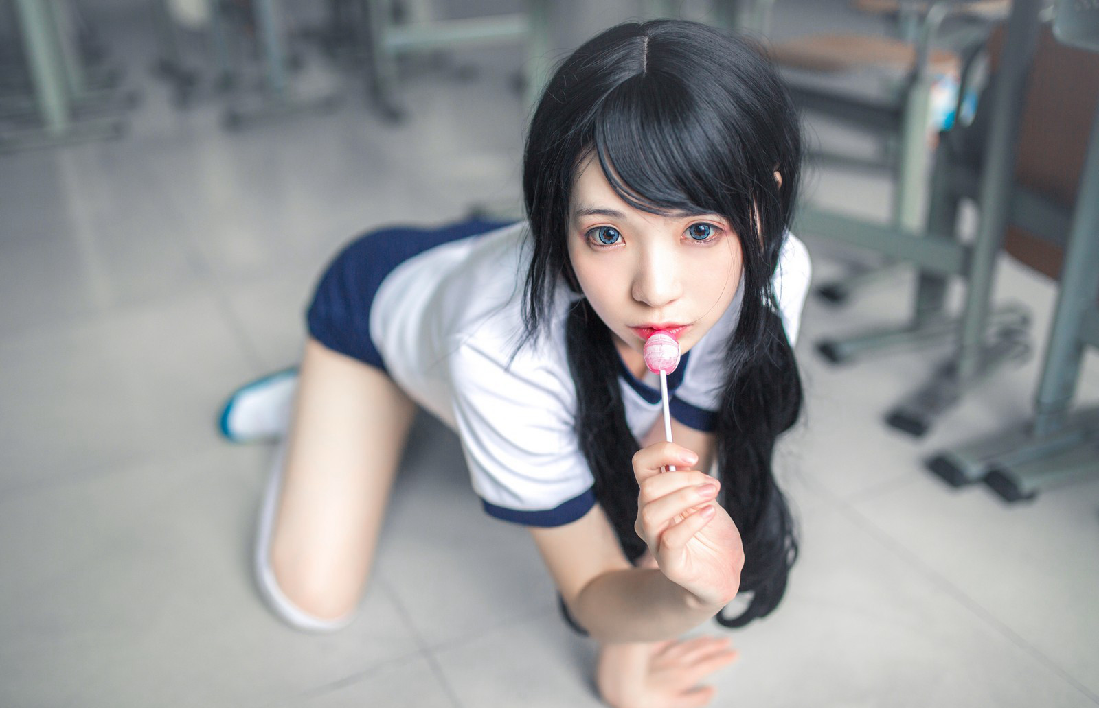 疯猫cosplay性感白丝美腿JK诱惑写真套图
